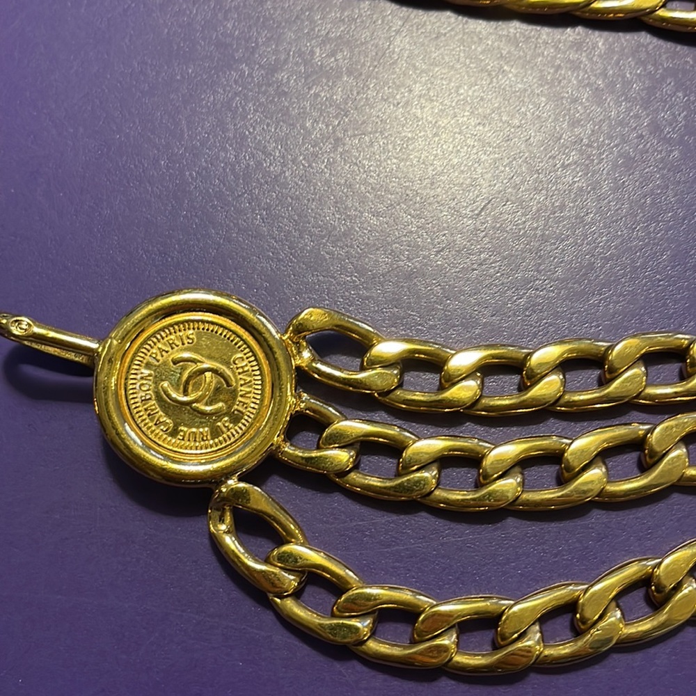 Pristine Chanel belt - Picture 4 of 7